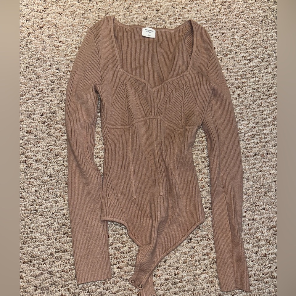 ABERCROMBIE sweater body suit